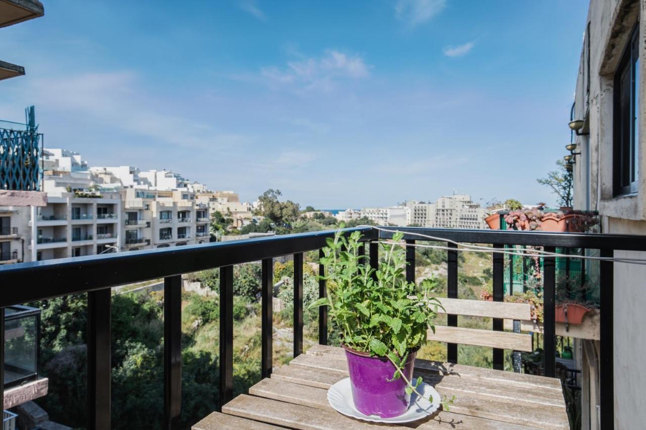 Stylish 3 Bedroom Apartment - St. Julians - 5 Mins From Balluta Bay San Giuliano Esterno foto