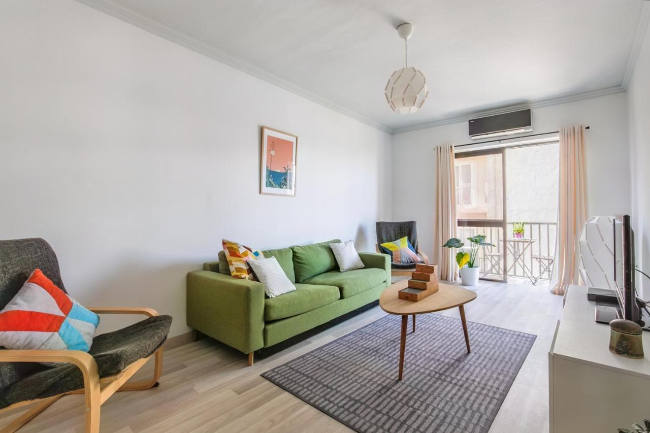 Stylish 3 Bedroom Apartment - St. Julians - 5 Mins From Balluta Bay San Giuliano Esterno foto